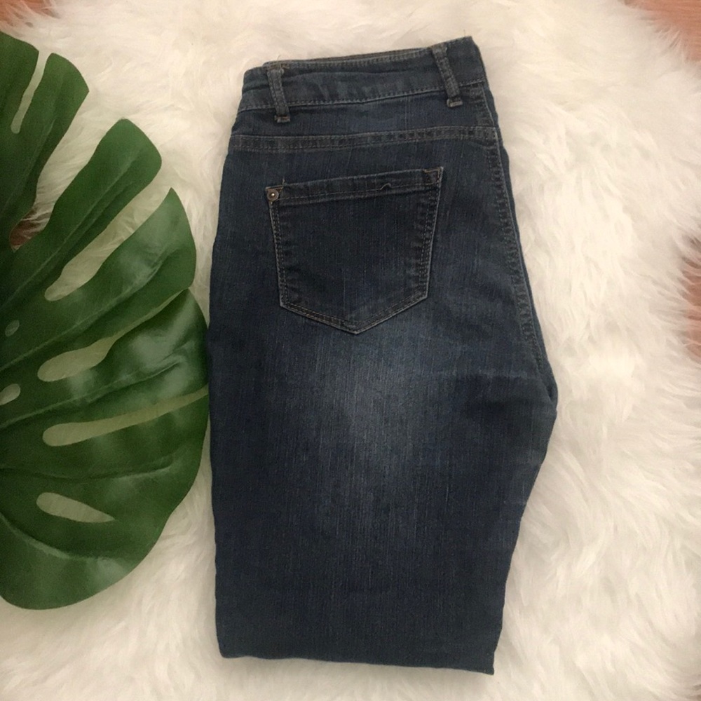 Jeans👖🌿 - Picture 6 of 7